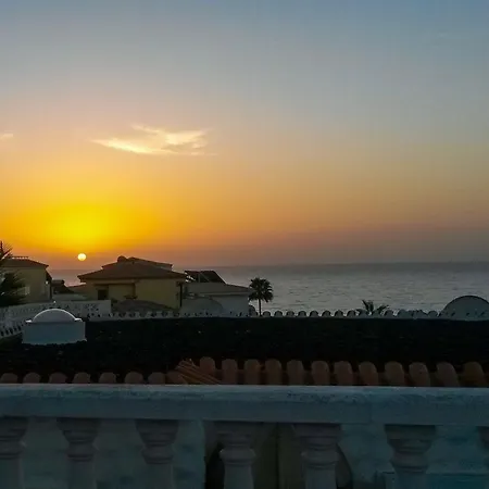 펜션 Bungalow Casa Sigrid Bahia Playa